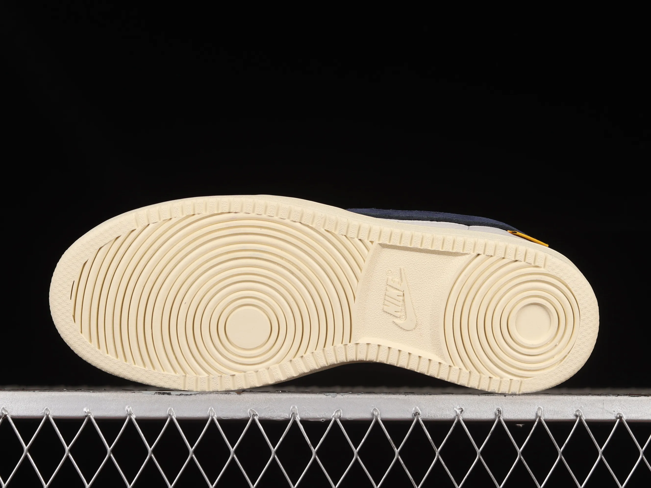 All categories Air Jordan Jordan series basketball shoes Air Jordan 1 Low Uion LA x Air Jordan AJ1 KO Low joint white gray low-top retro basketball shoes DZ4864-100